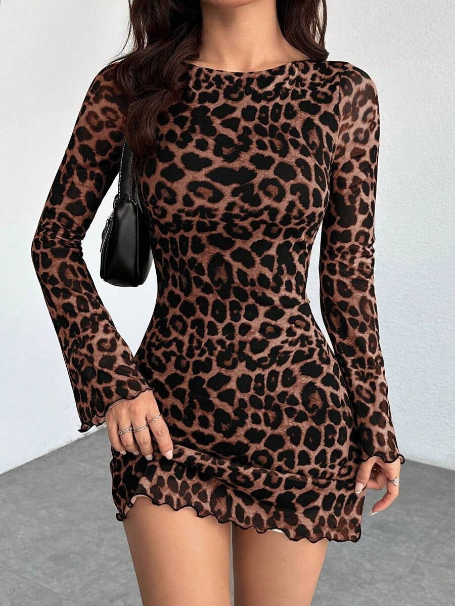 Flared sleeve round neck leopard print long-sleeved dress