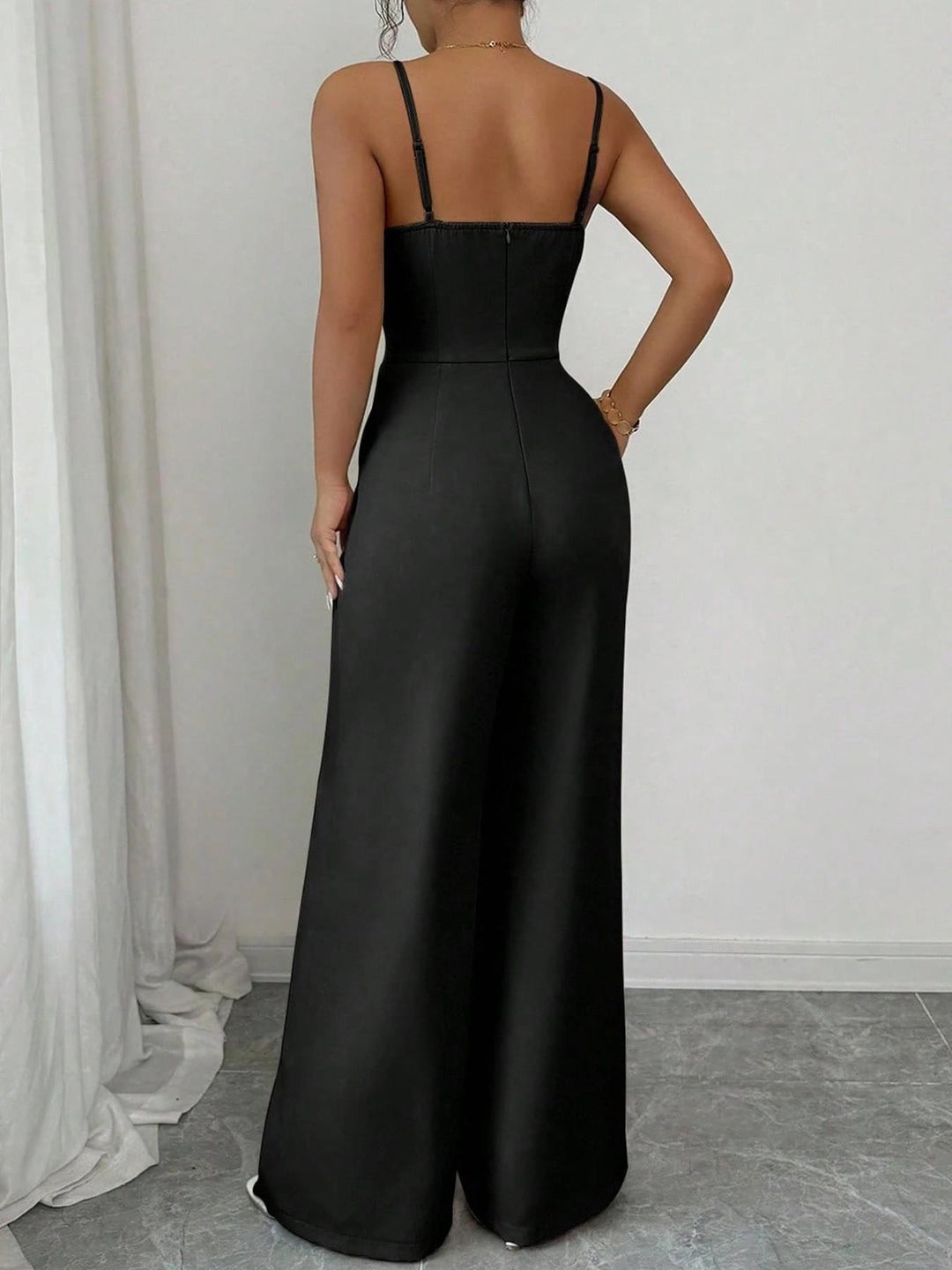 Cross V-neck sleeveless jumpsuit