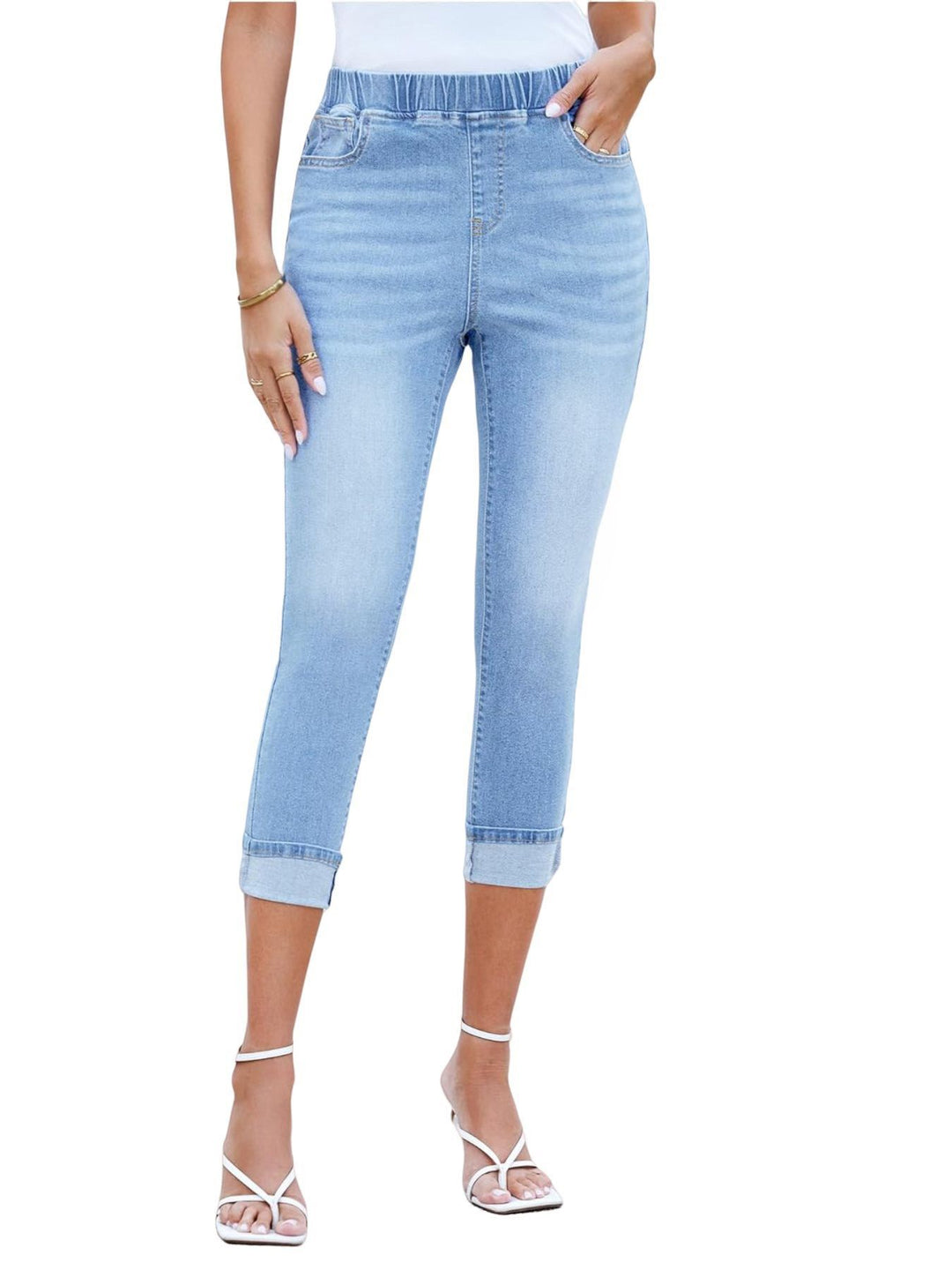 Elastic waist rolled-up cropped jeans