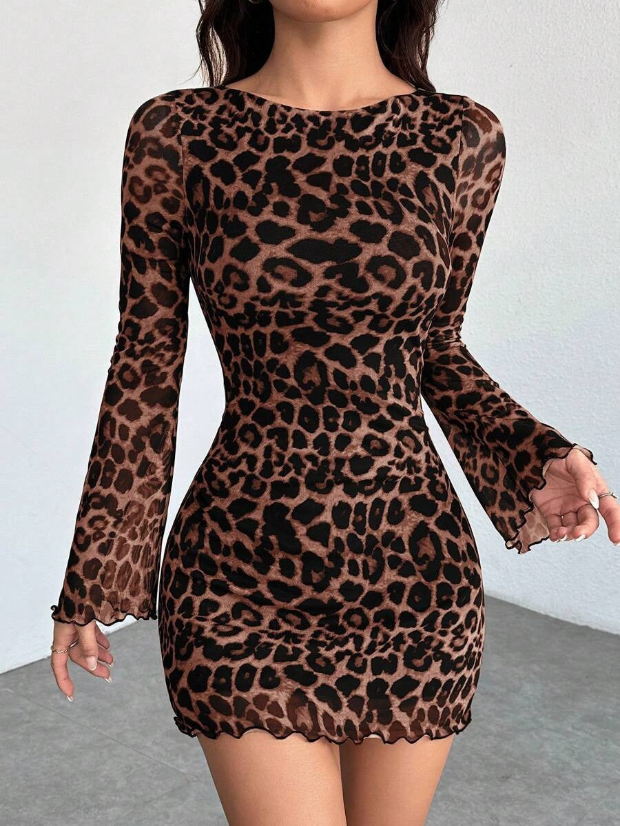 Flared sleeve round neck leopard print long-sleeved dress