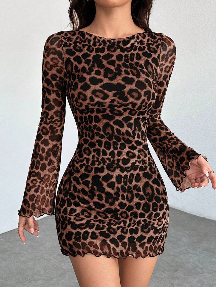 Flared sleeve round neck leopard print long-sleeved dress