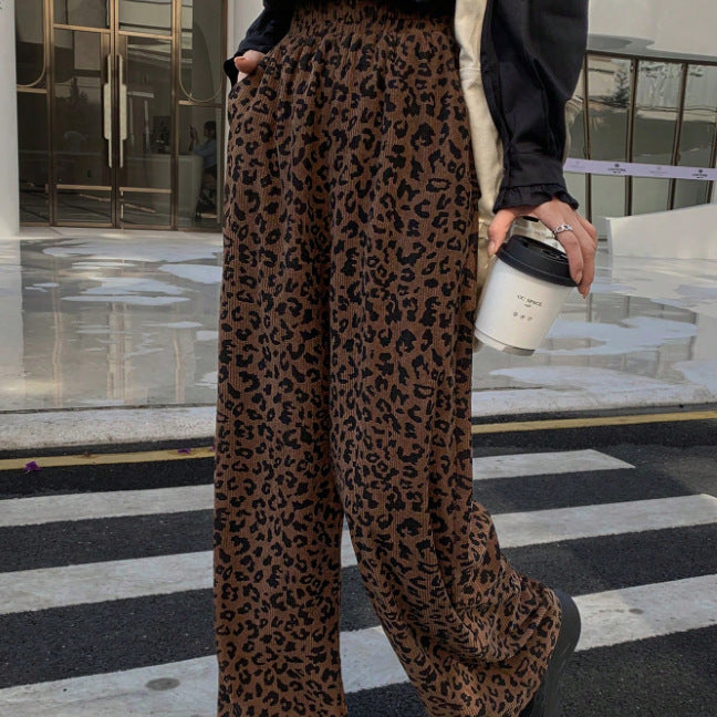 Soft and loose high-waisted straight-leg pants