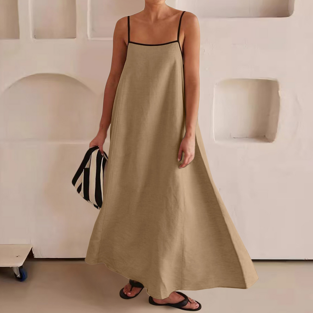 Stylish color-blocked halter maxi dress