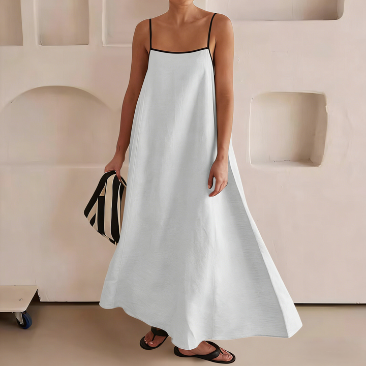 Stylish color-blocked halter maxi dress