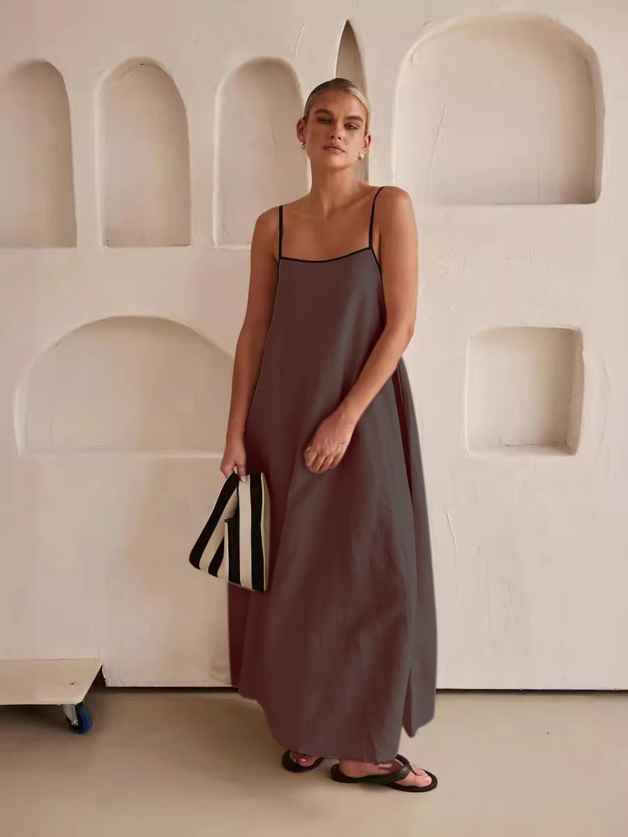 Stylish color-blocked halter maxi dress