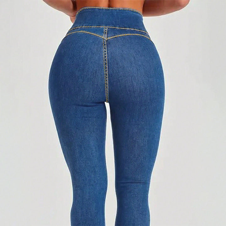 Retro high-waisted flared jeans