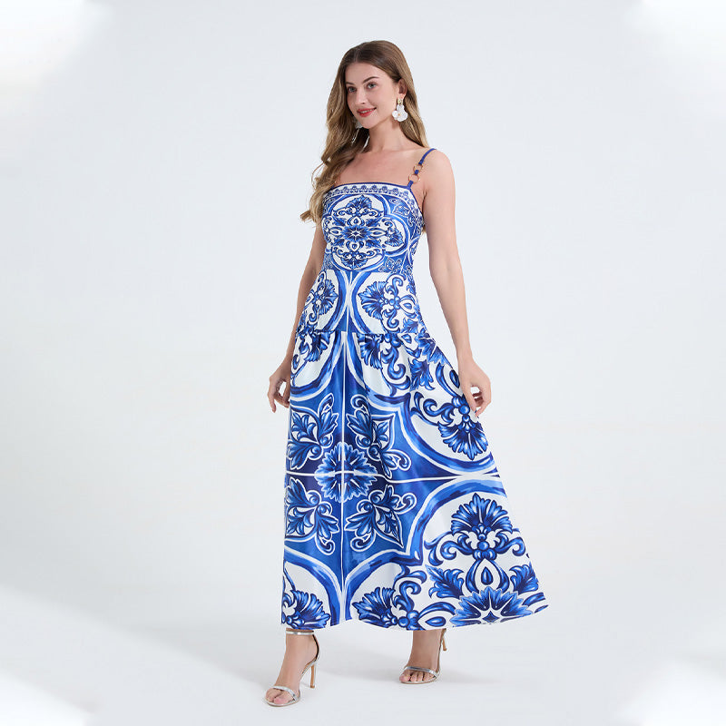 Porcelain-patterned strapless maxi dress