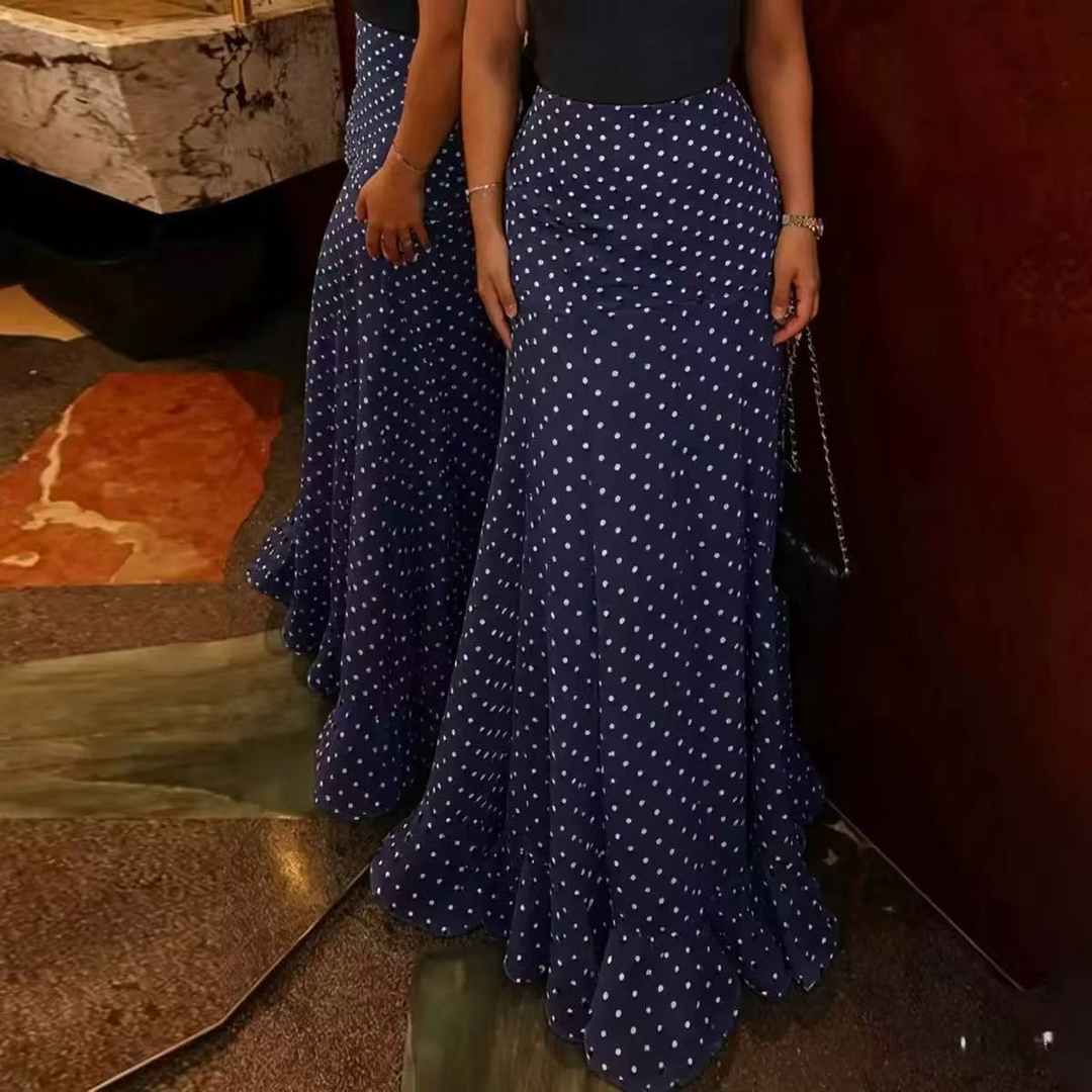 High-waisted polka dot pencil skirt