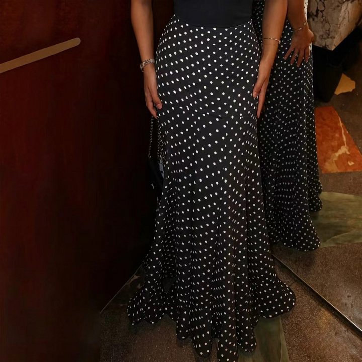 High-waisted polka dot pencil skirt