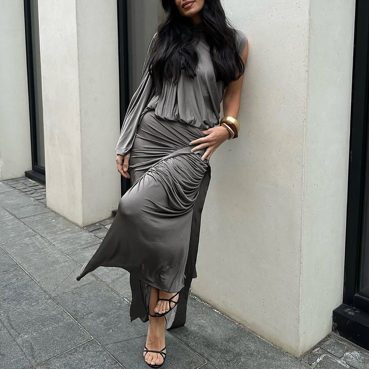 Elegant one-shoulder sleeve top and pleated skirt set