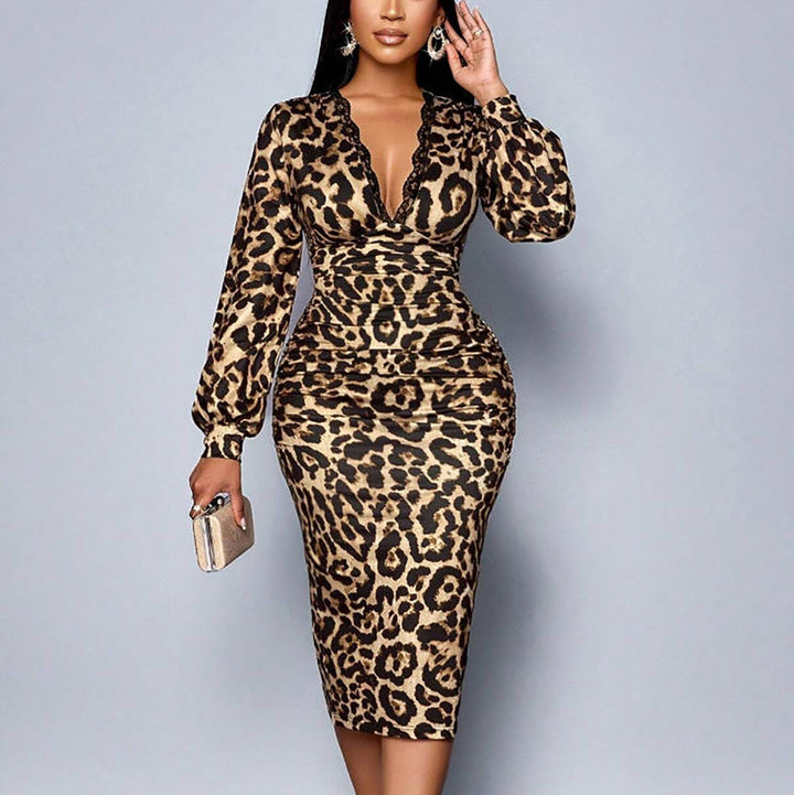 Slim-fit leopard print sleeveless deep V-neck dress