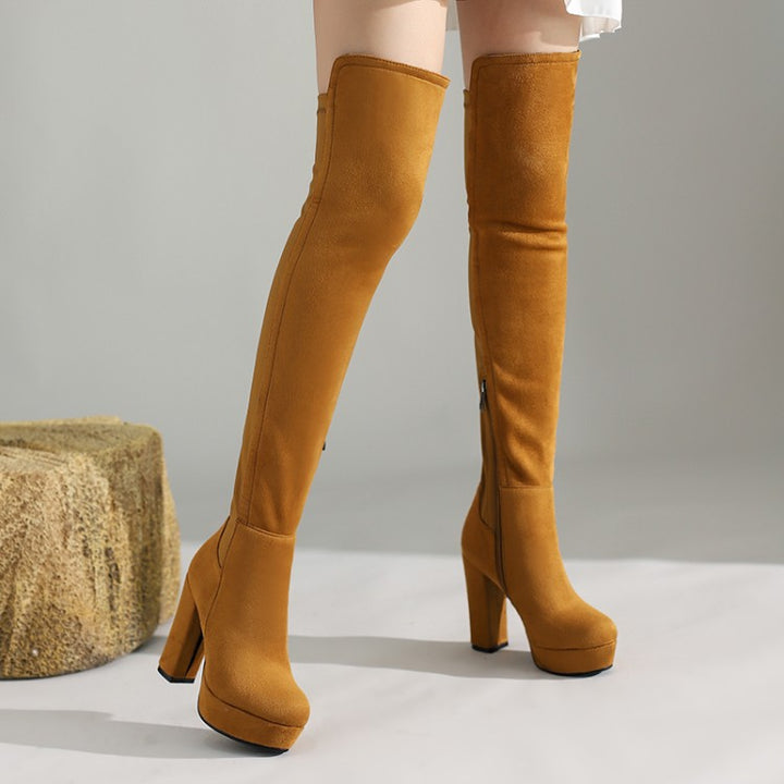 Thigh-heeled boots