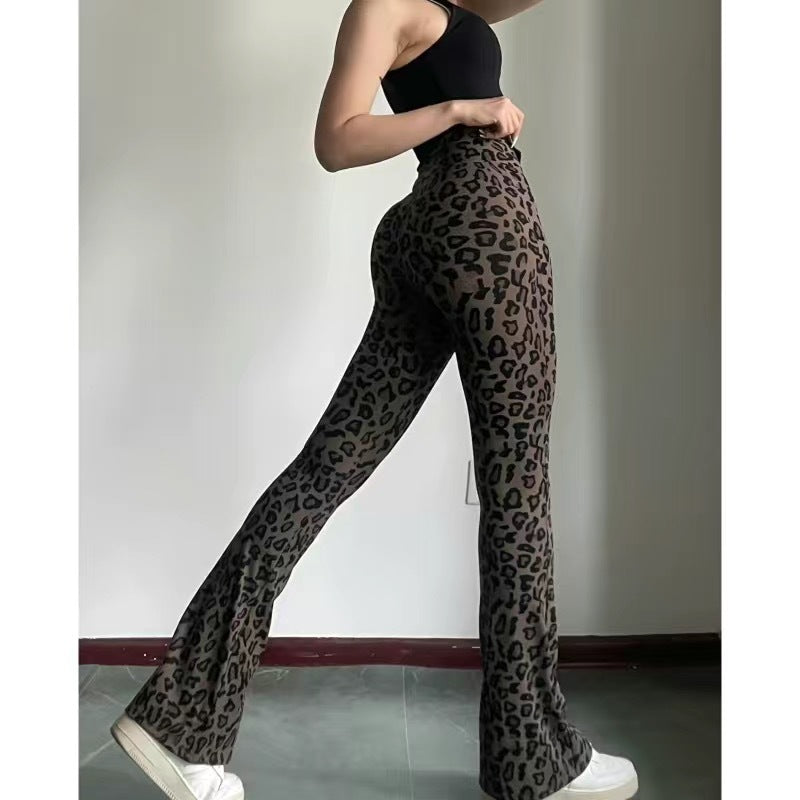 Leopard print high-waisted yoga pants