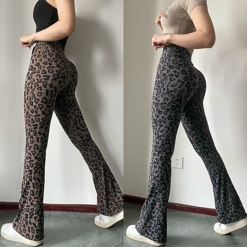 Leopard print high-waisted yoga pants