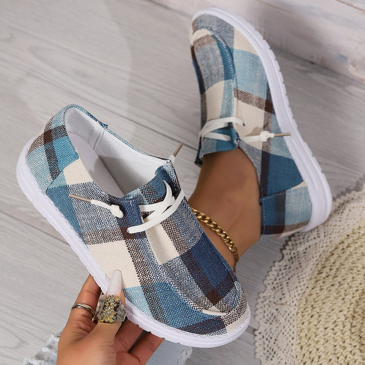 Round-toe lace-up casual shoes