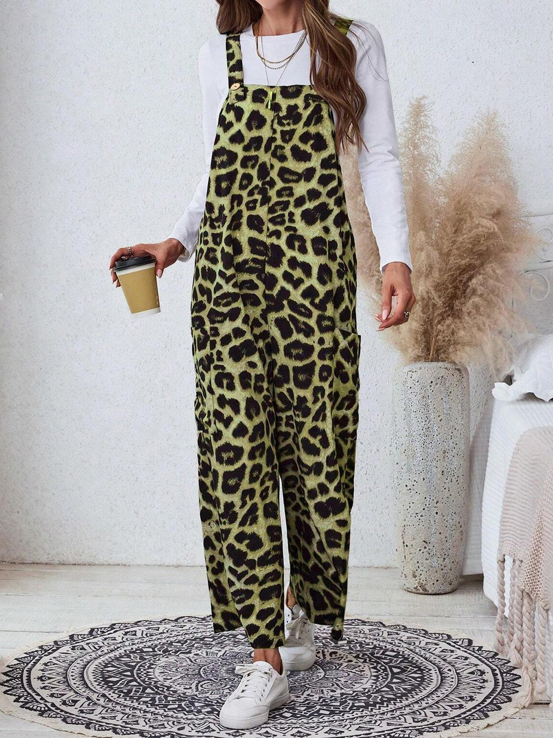 Printed jumpsuit with pockets