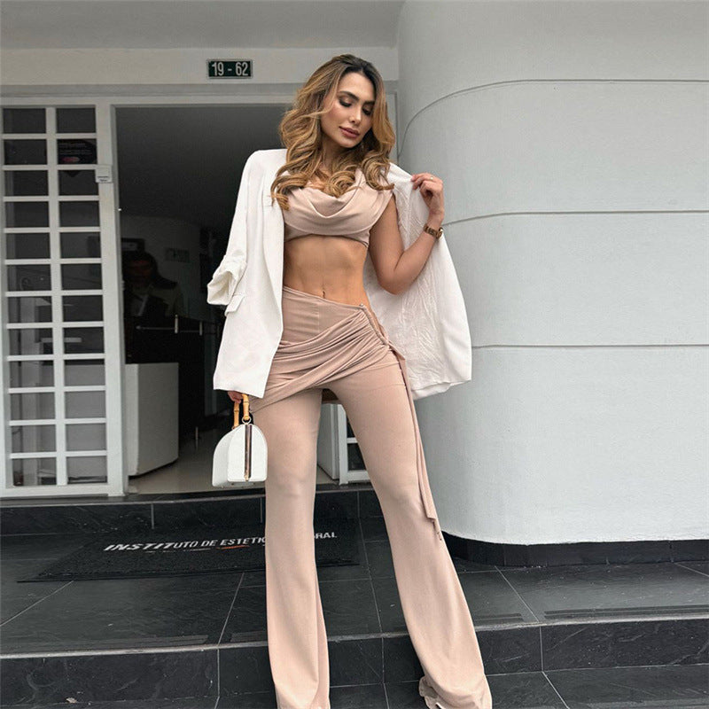 Slim-fit pleated V-neck short casual suit
