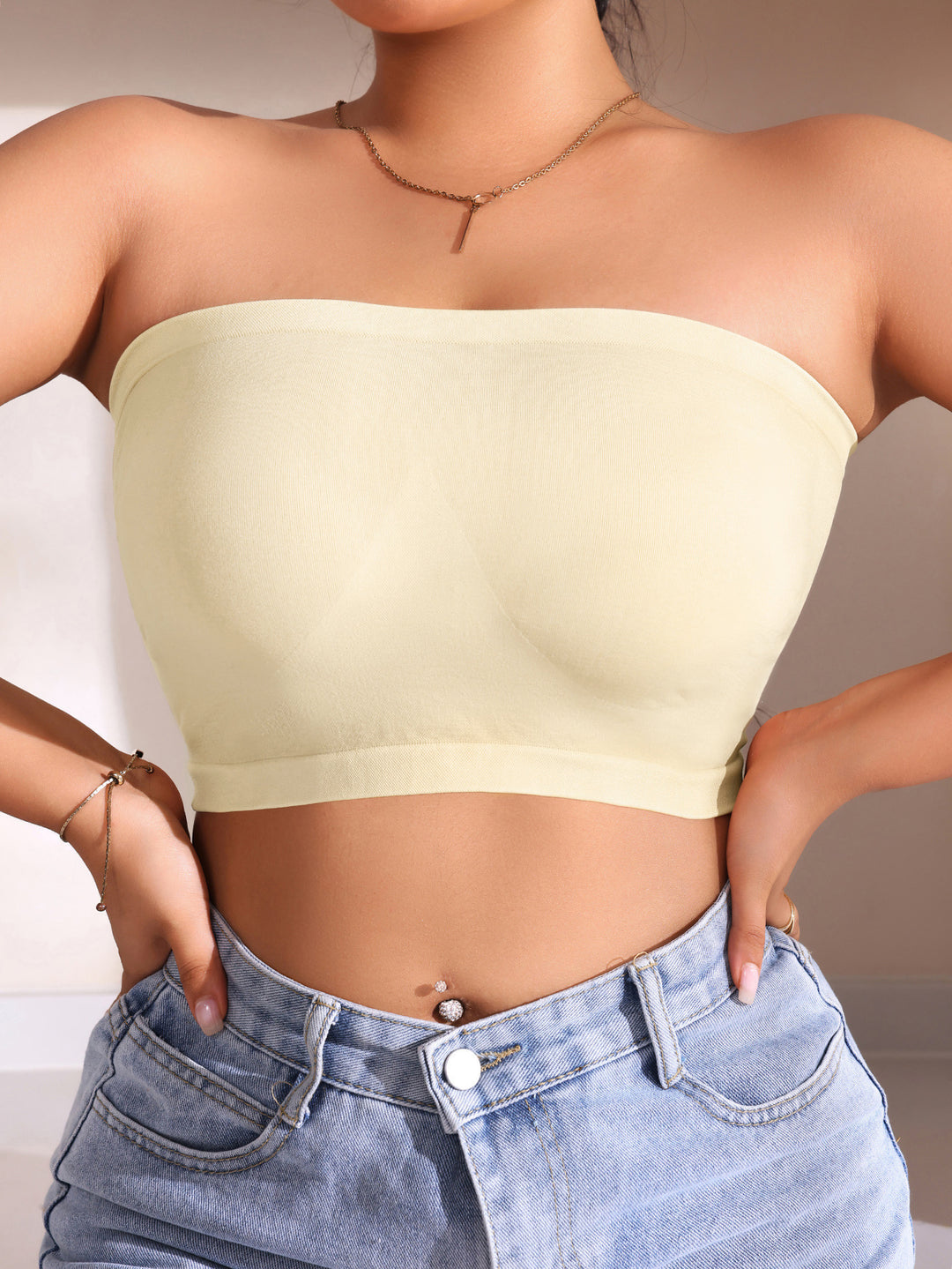 Strapless push-up bra