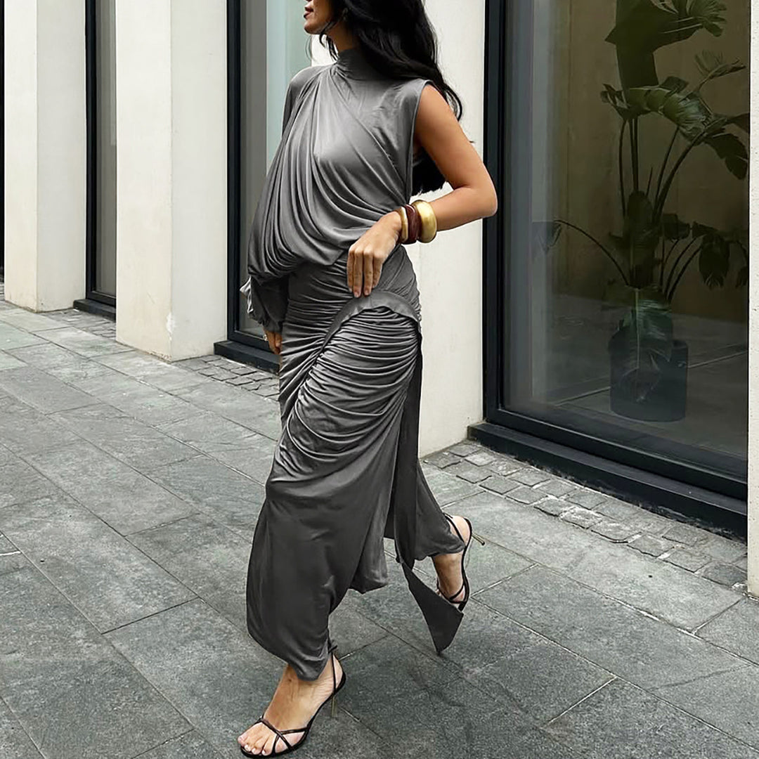 Elegant one-shoulder sleeve top and pleated skirt set