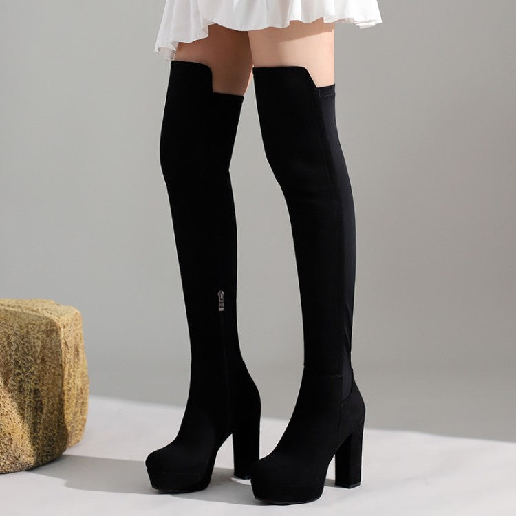 Thigh-heeled boots