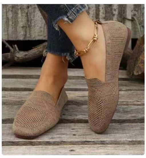 Round-toe flat shoes