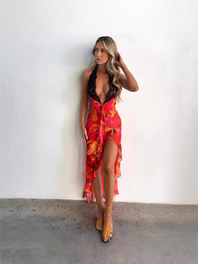 Neckline Slimming Backless Dresses
