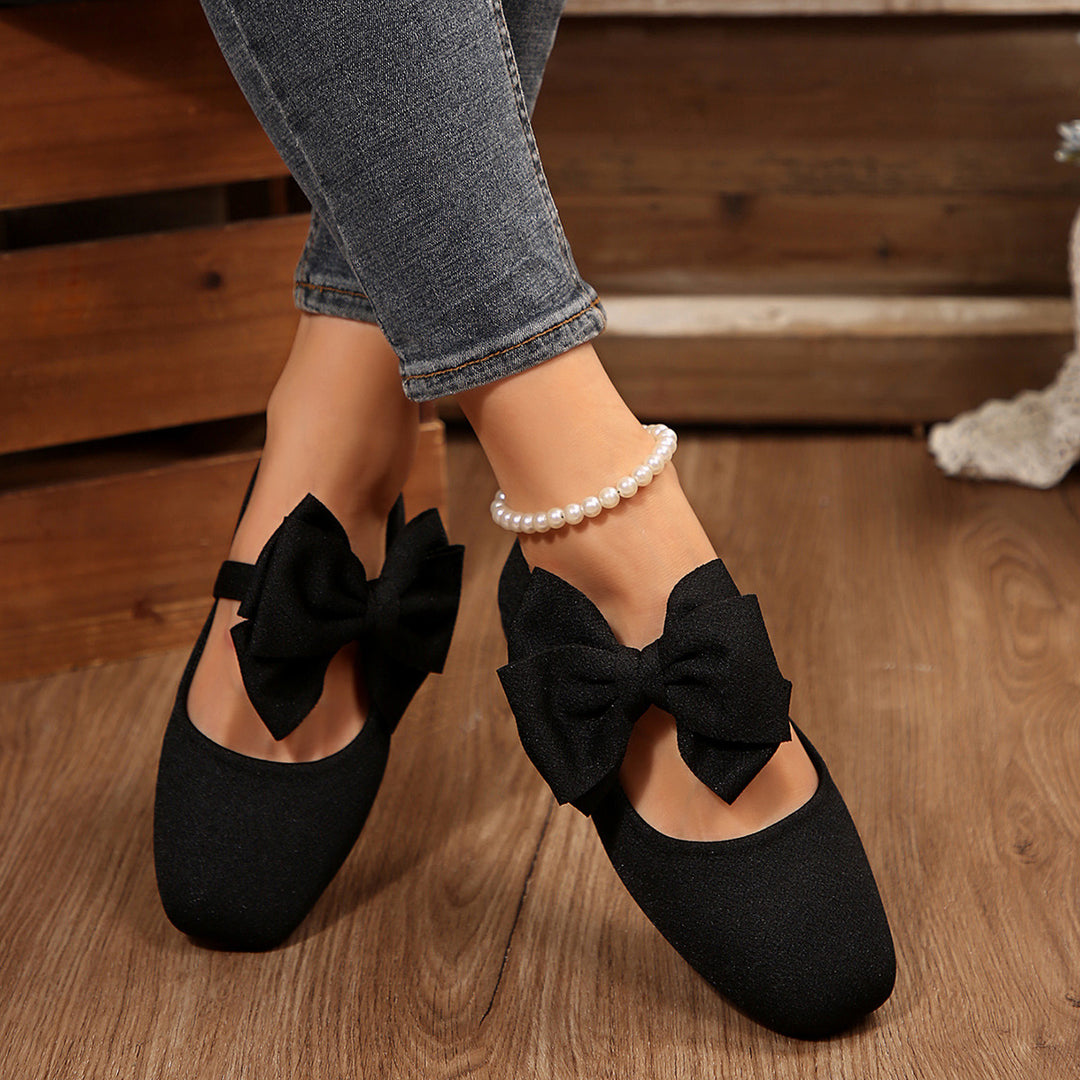 Simple bow-tie flats