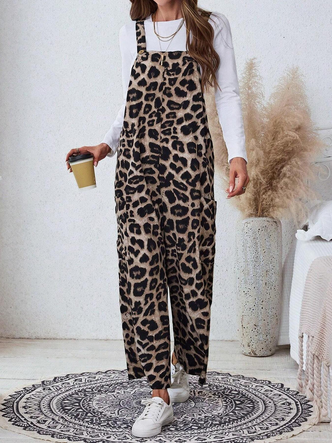 Printed jumpsuit with pockets