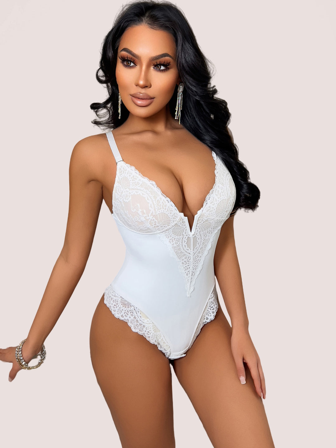 Lace waist cinching and hip lifting bodysuit jumpsuit