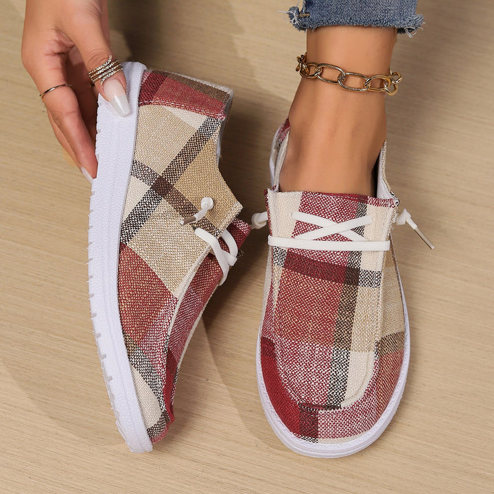 Round-toe lace-up casual shoes