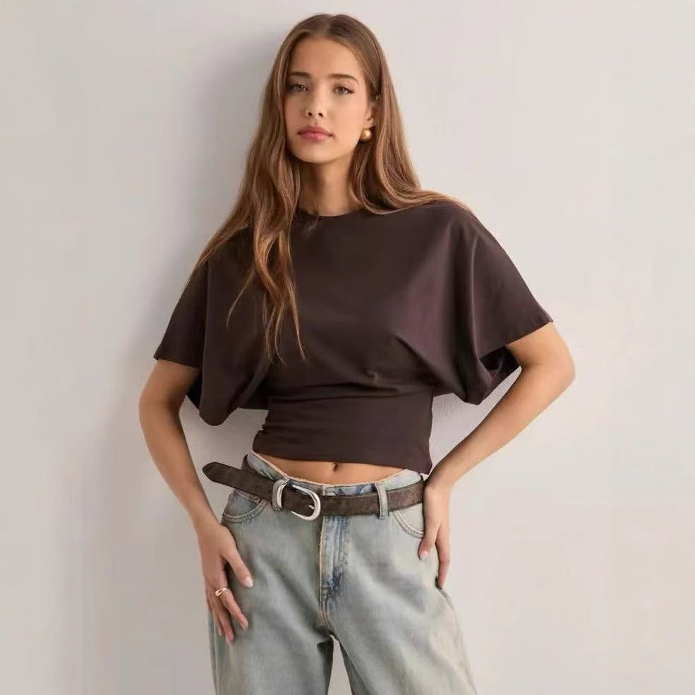 Simple and versatile solid color loose top
