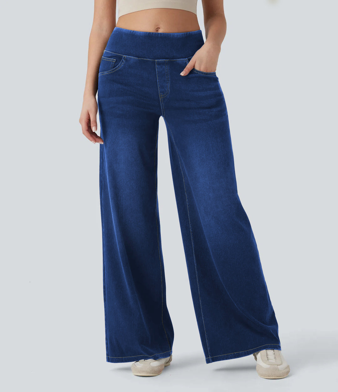 Women's high-waisted loose-fitting jeans