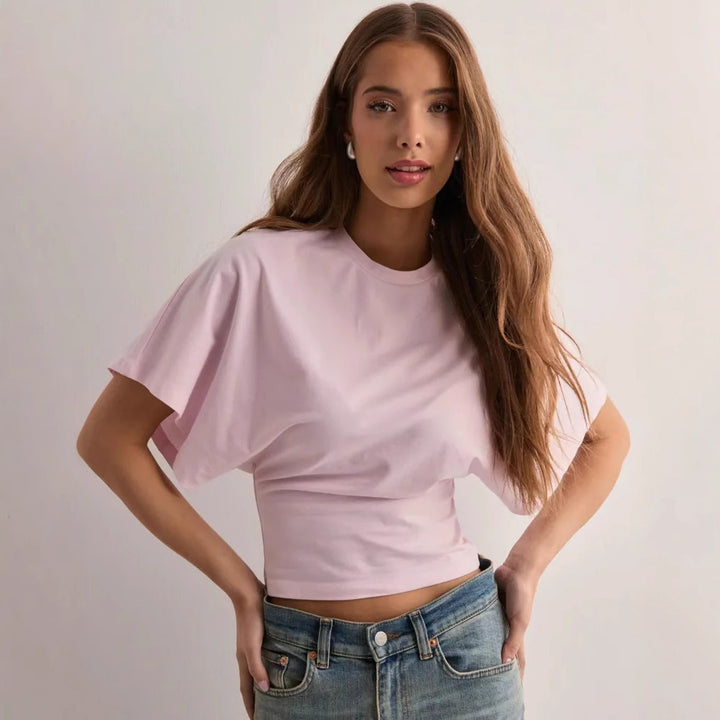 Simple and versatile solid color loose top