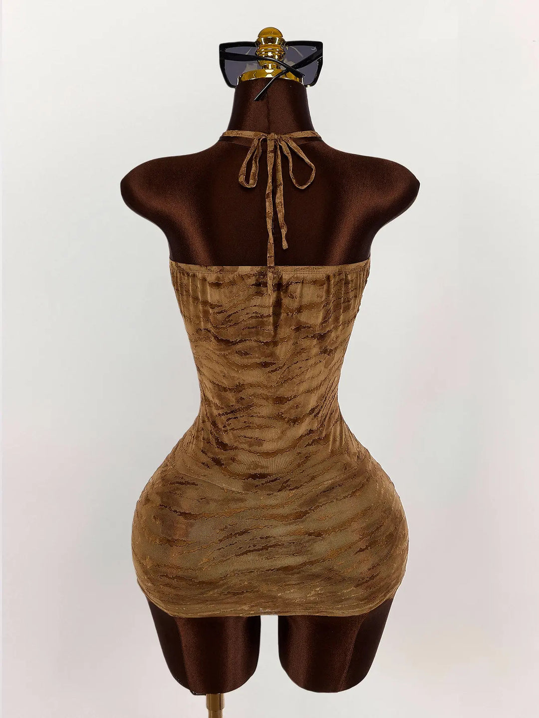 Retro backless sleeveless halter neck short dress