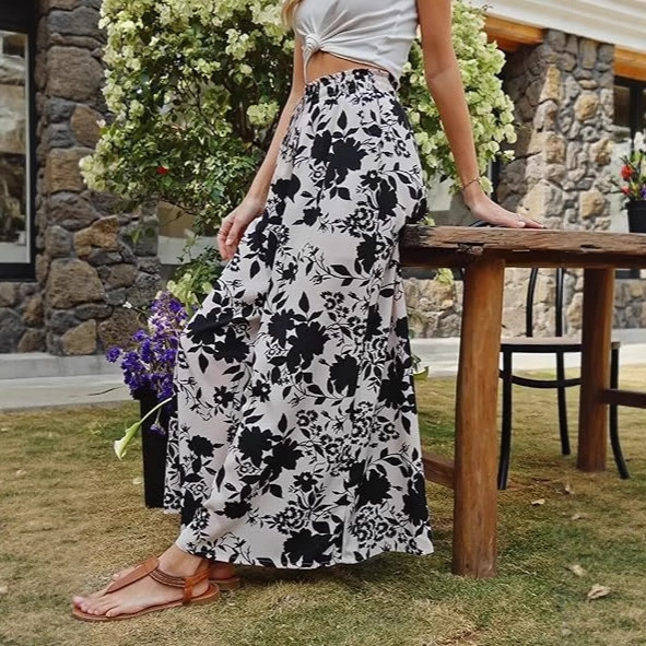 High-waisted flowy floral wide-leg pants