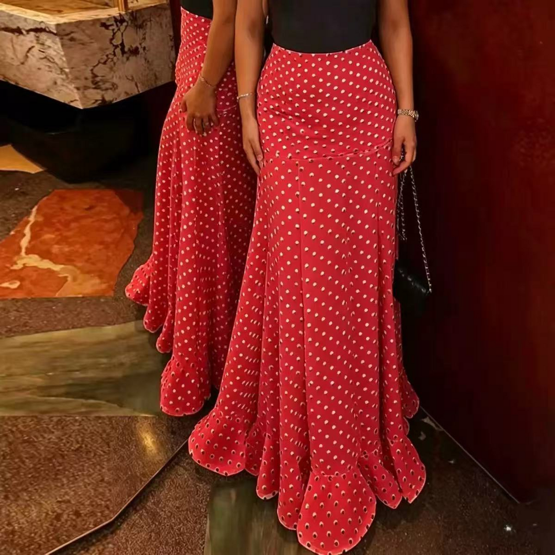 High-waisted polka dot pencil skirt