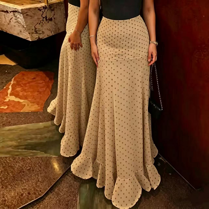 High-waisted polka dot pencil skirt