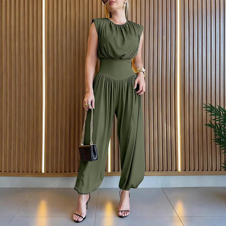 Solid-Color Loose-Fit Jumpsuit with Waist-Cinching Detail